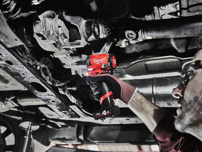 Avvitatore ad impulsi Milwaukee M12 Fuel FIWF12 attacco quadro 1/2
