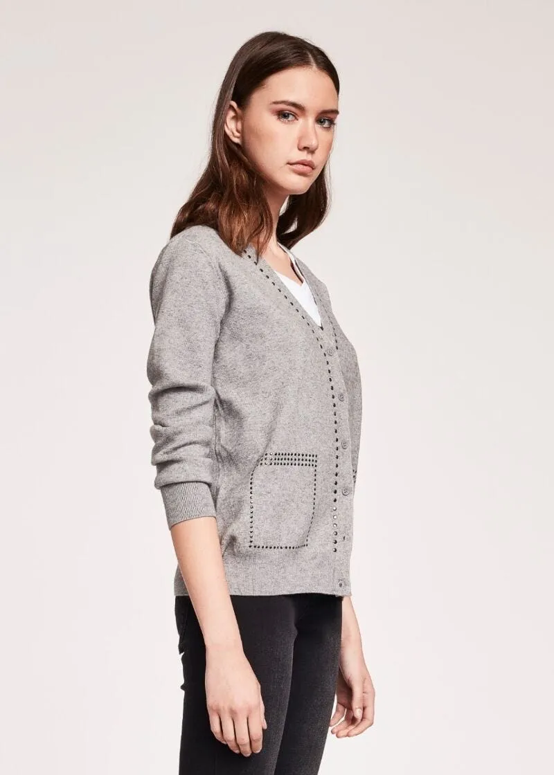 Cardigan con borchie