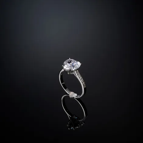 CHIARA FERRAGNI BRAND Anello Chiara Ferragni First Love con cuore bianco