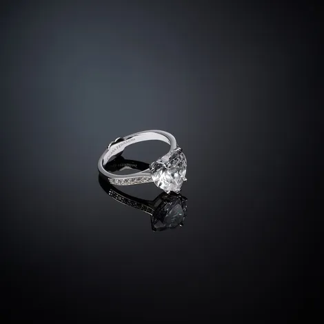 CHIARA FERRAGNI BRAND Anello Chiara Ferragni First Love con cuore bianco