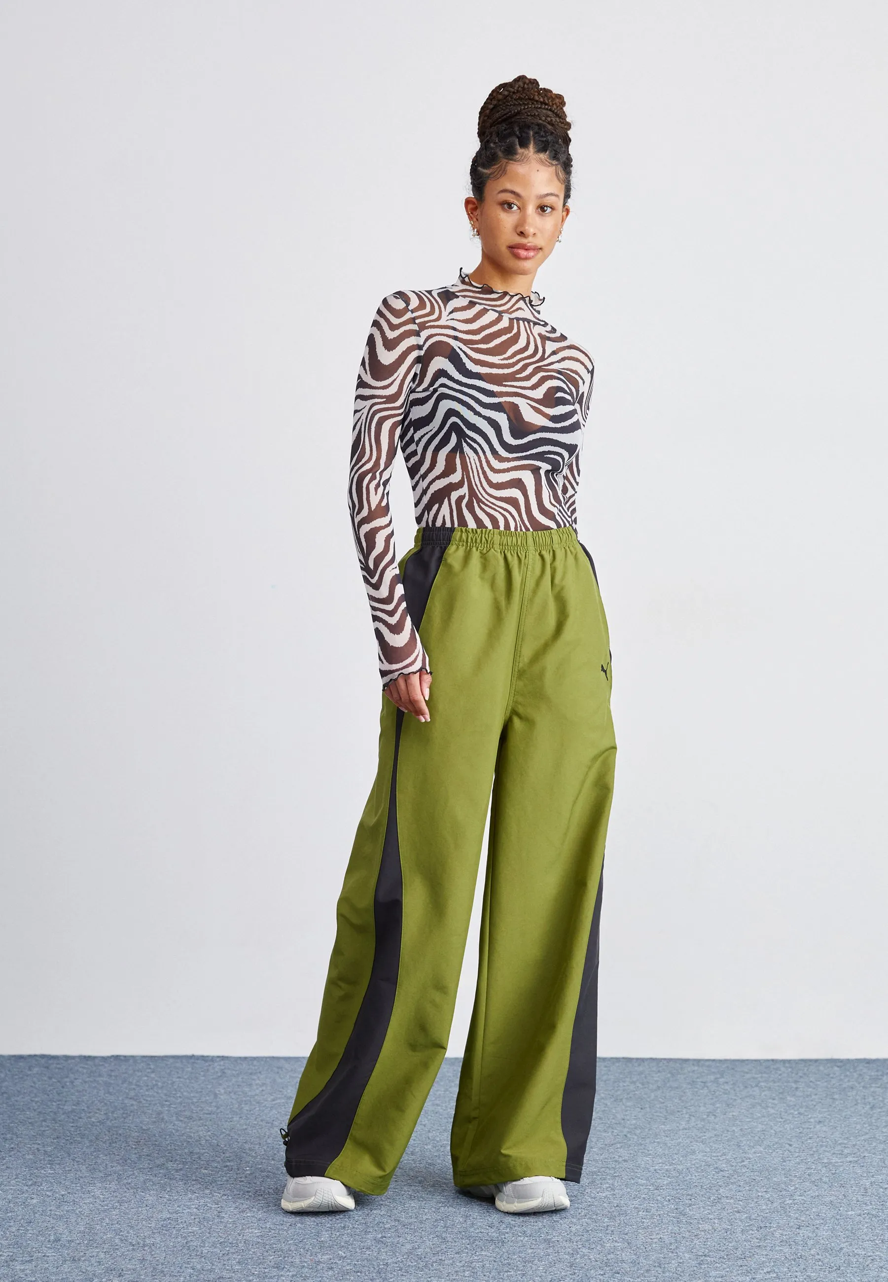 DARE TO RELAXED PARACHUTE PANTS  - Pantaloni sportivi