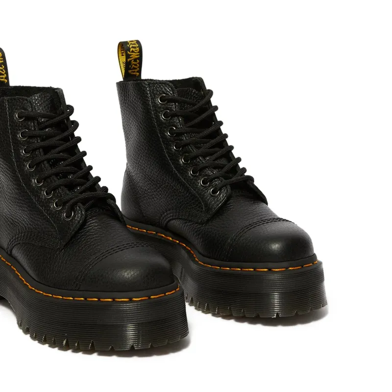 DR. MARTENS  – SINCLAIR