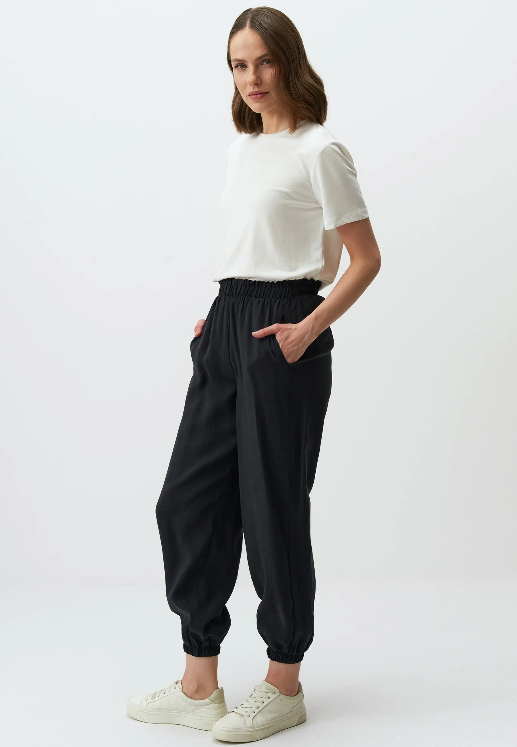 ELASTIC WAIST NARROW LEG WITH POCKETS - Pantaloni sportivi