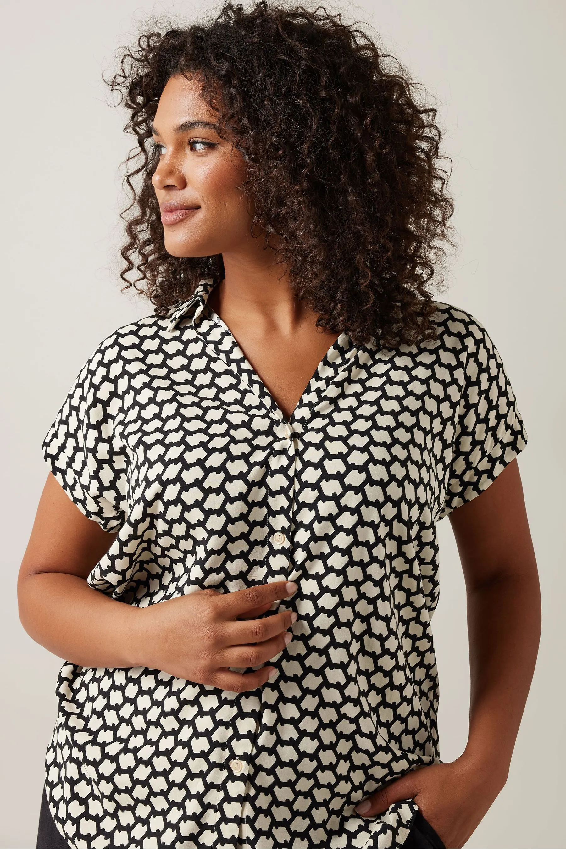 Evans Curve Zig Zag Print Blouse    