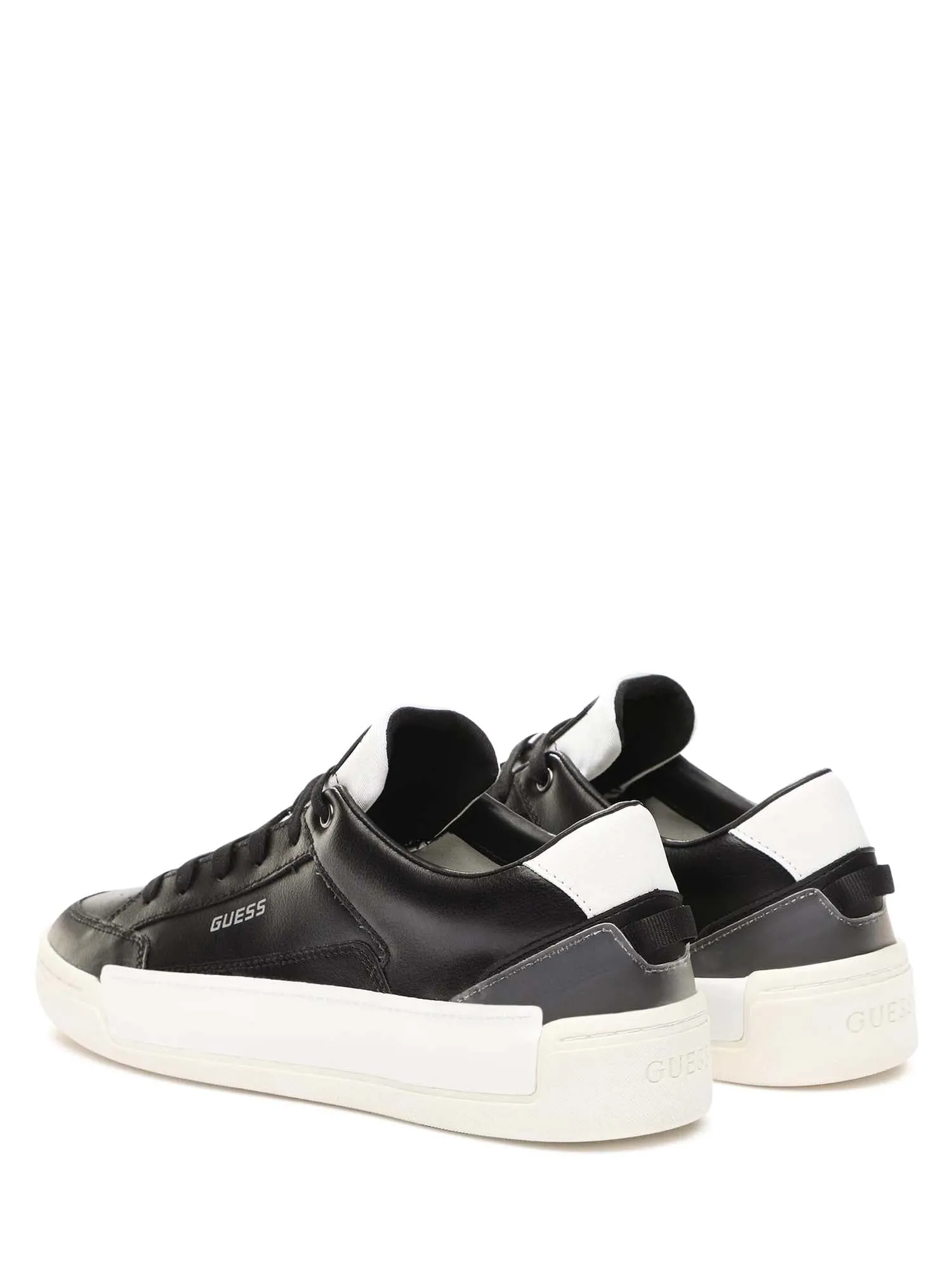 Guess Sneakers FM7SRV LEA12