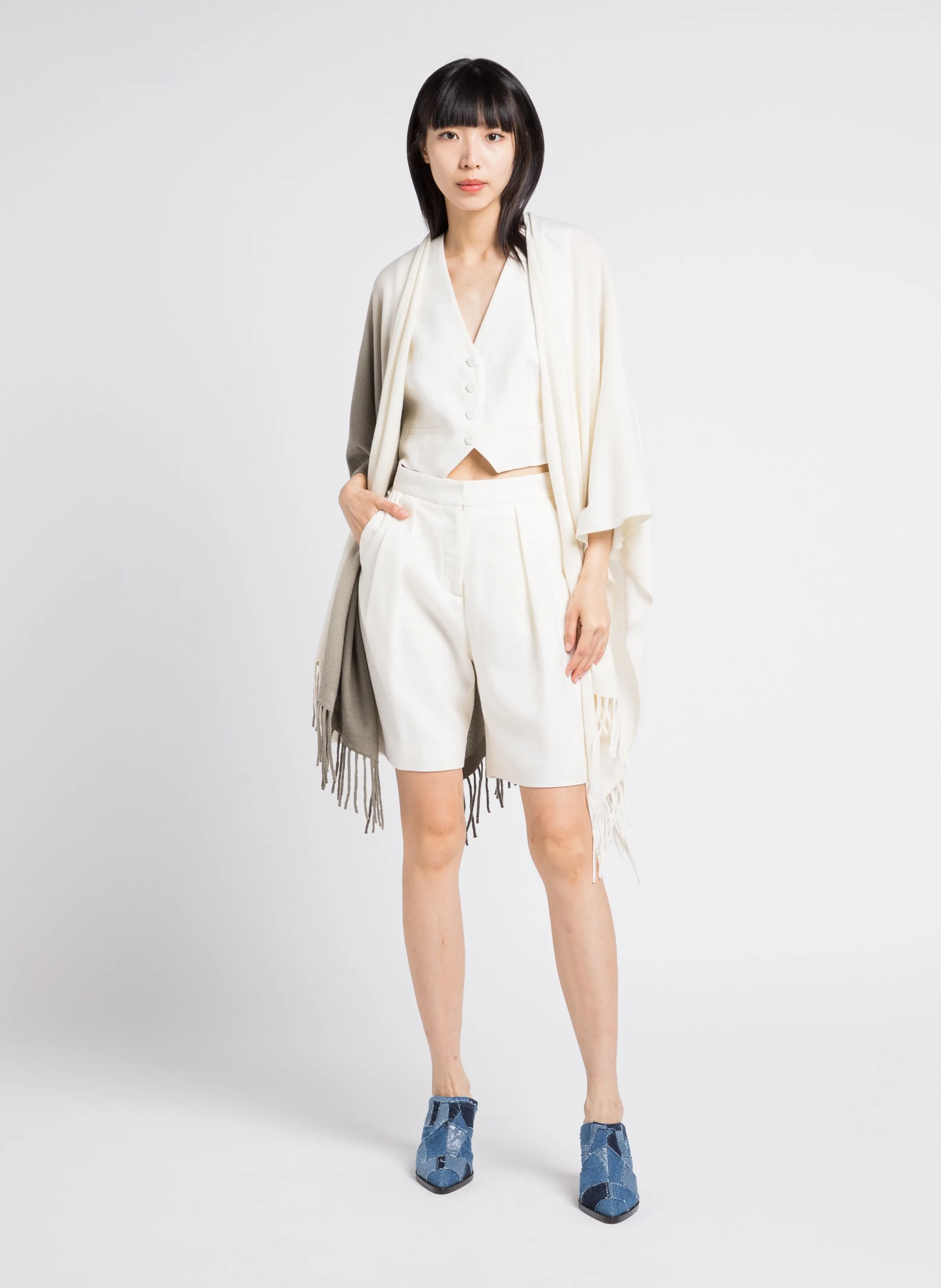  KUJTEN   AVIVA - Mantella con frange in cashmere | Verde