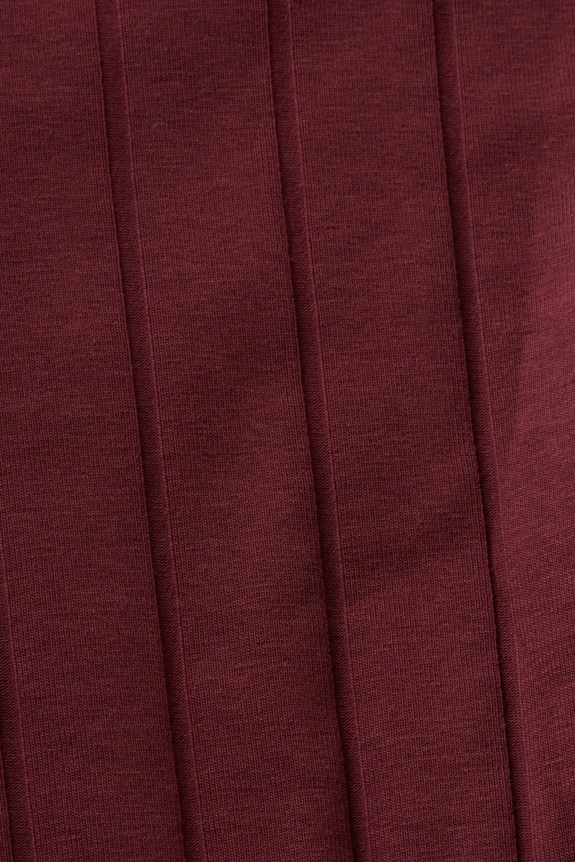Maglia dolcevita in jersey a coste