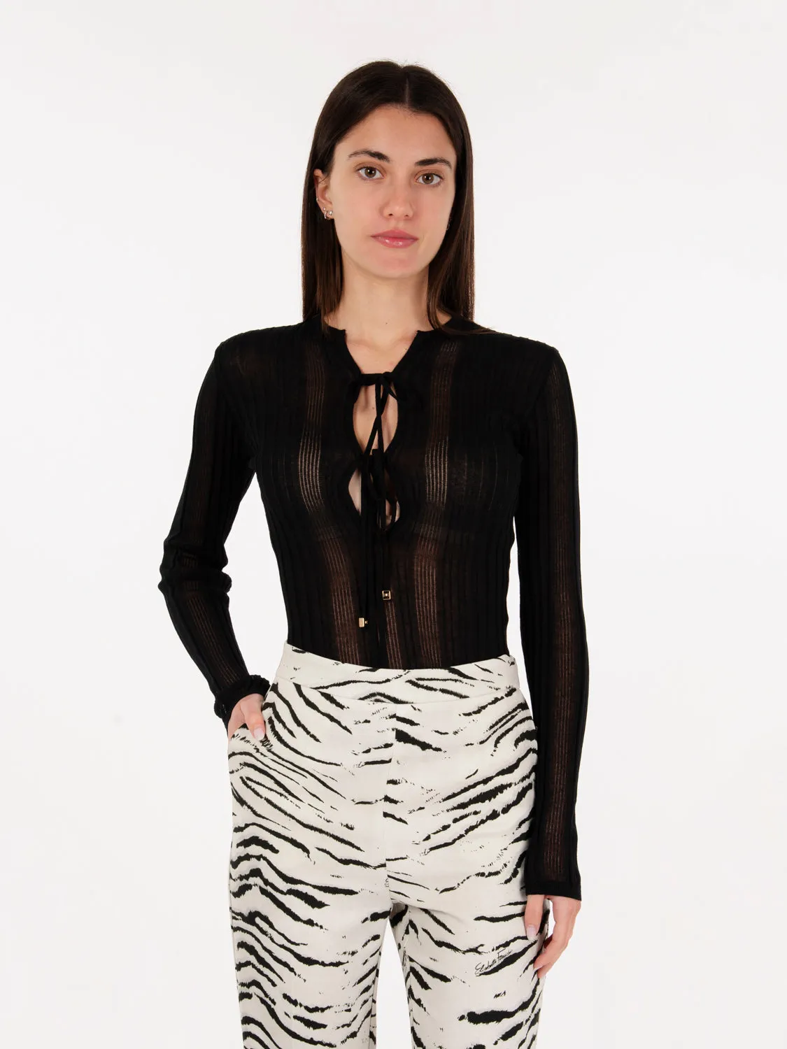 Maglia tricot con laccetti nera
