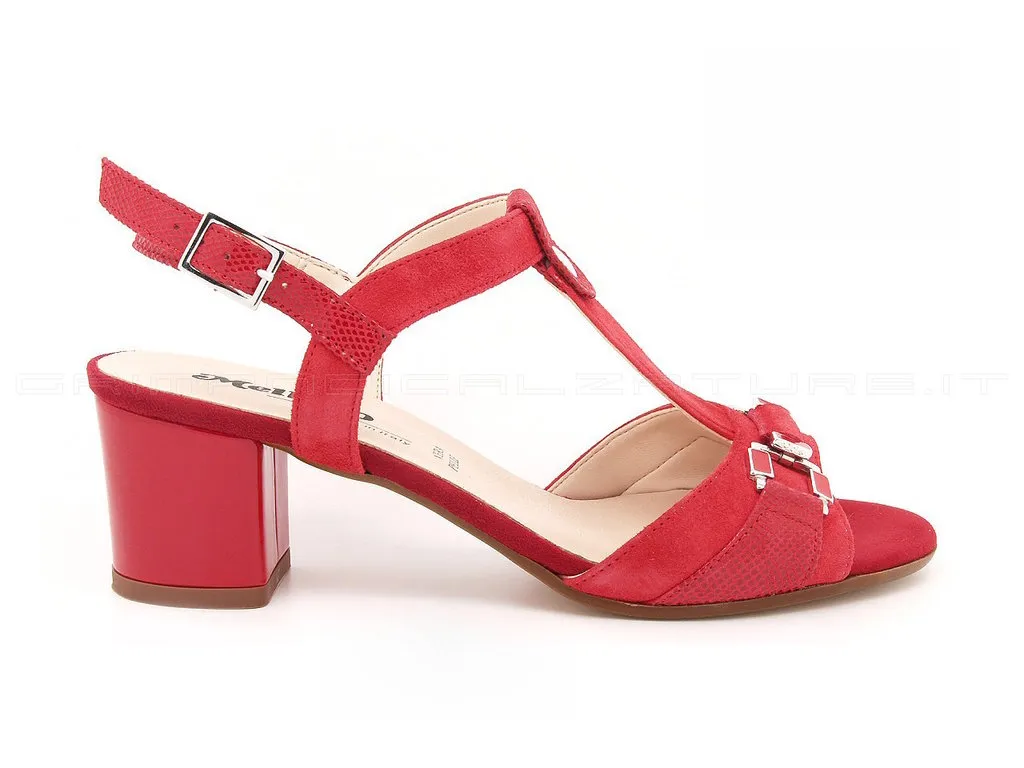 Melluso sandali con accessorio