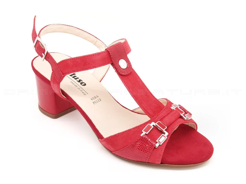 Melluso sandali con accessorio