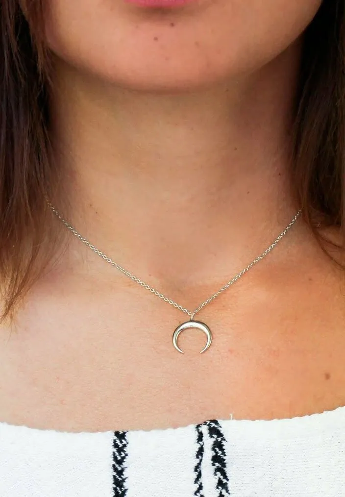 Moonset - Collana