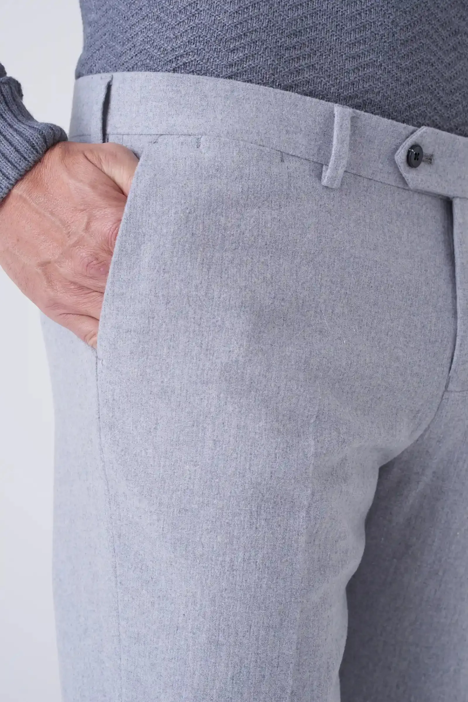 Pantaloni classici in lana rasata
