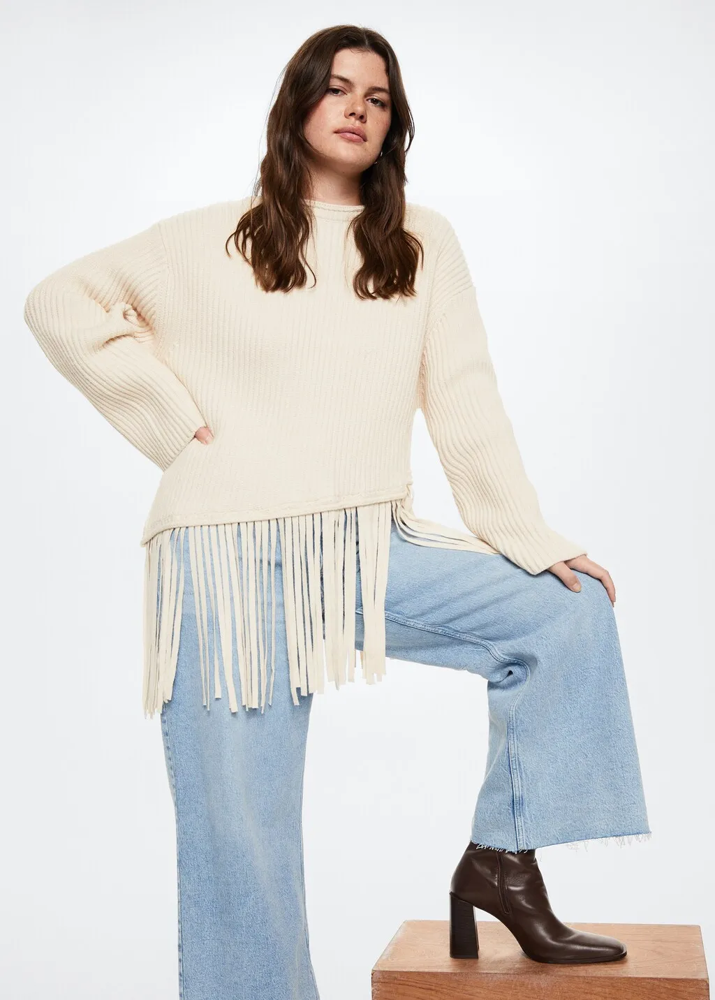 Pullover bordo inferiore frange