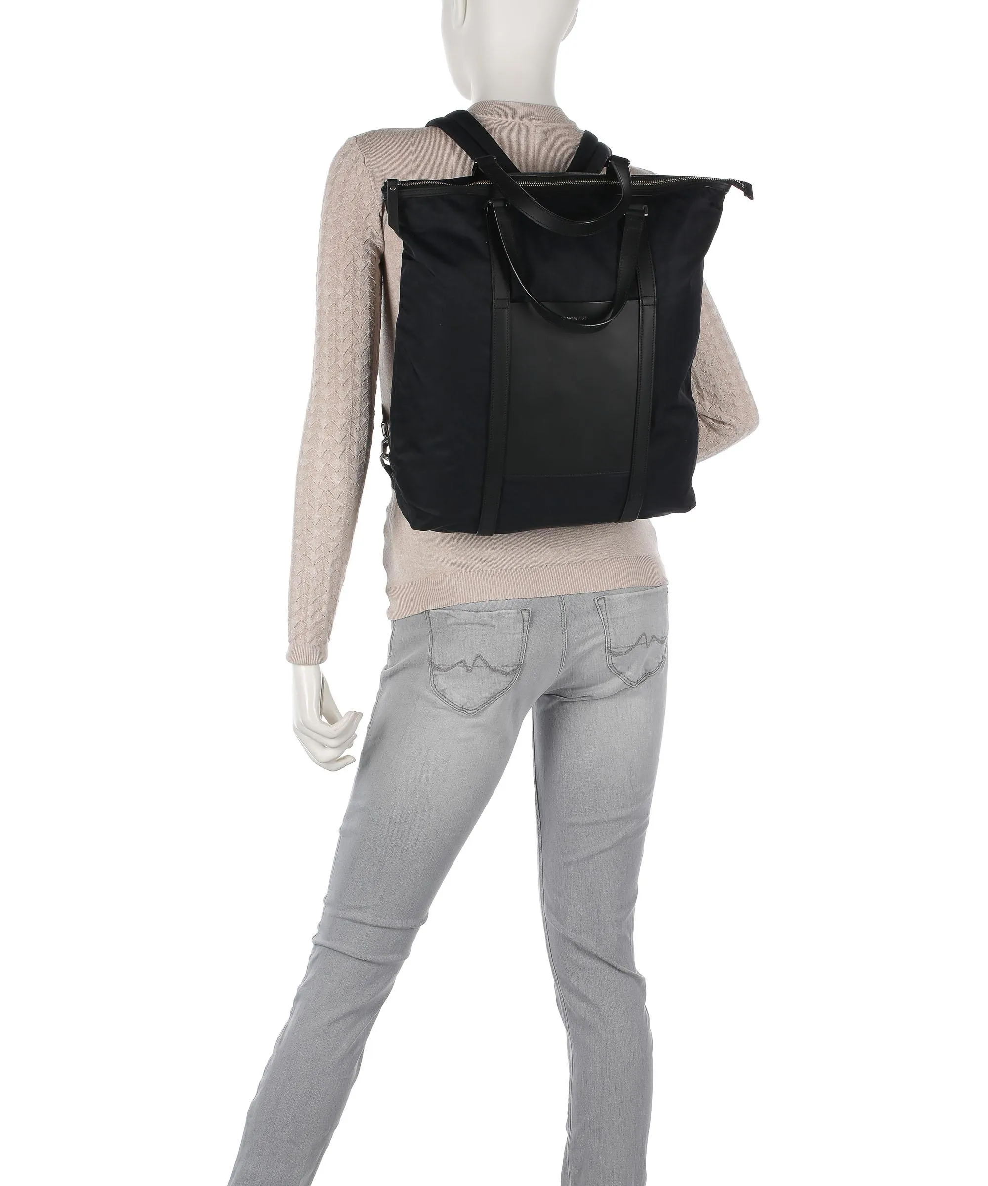  Sandqvist Fusion Marta Borsa a zainetto 15″ nylon riciclato nero  