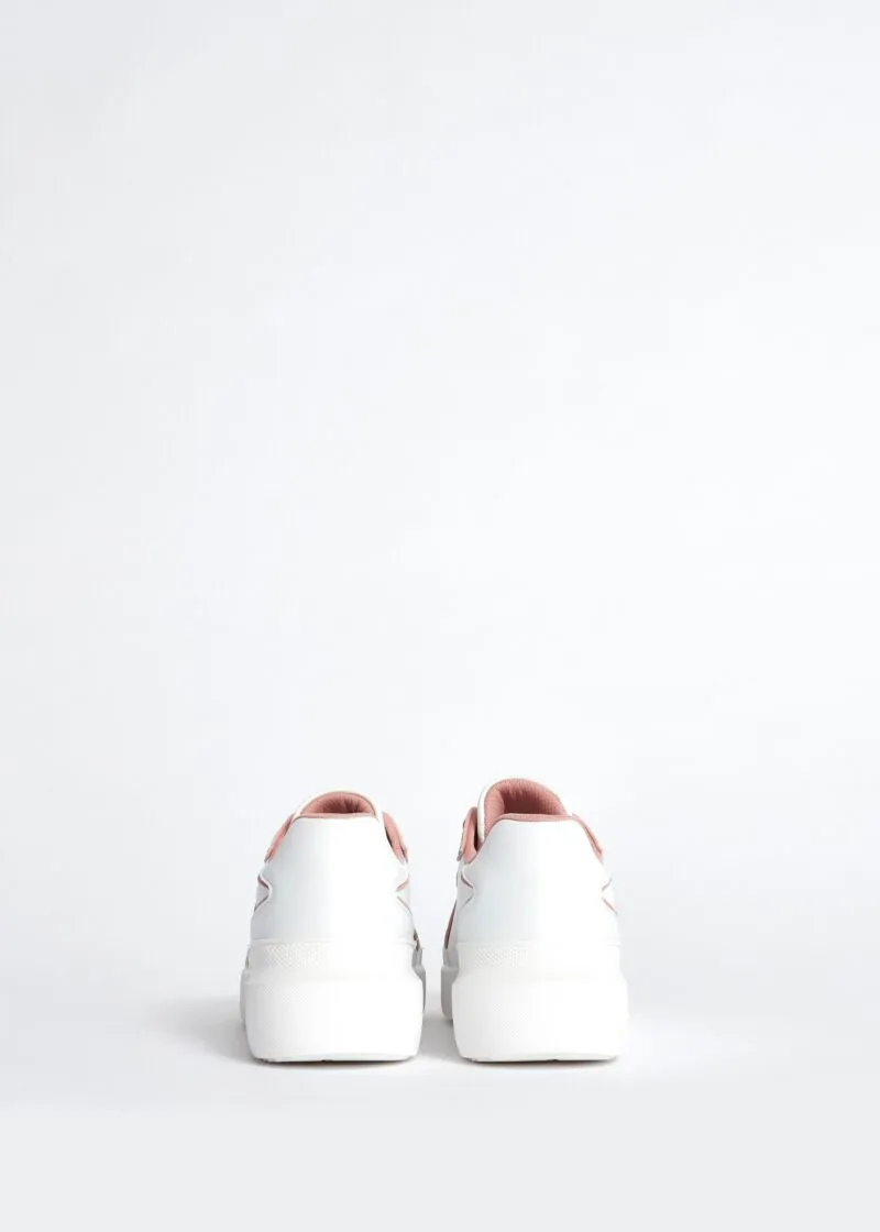 Sneaker in pelle con logo