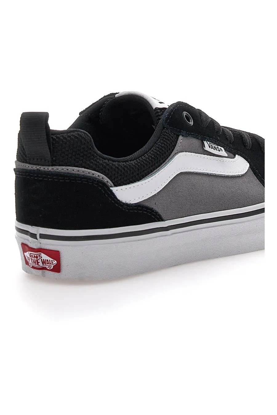 Sneakers Skate Nere con Lacci Vans Filmore