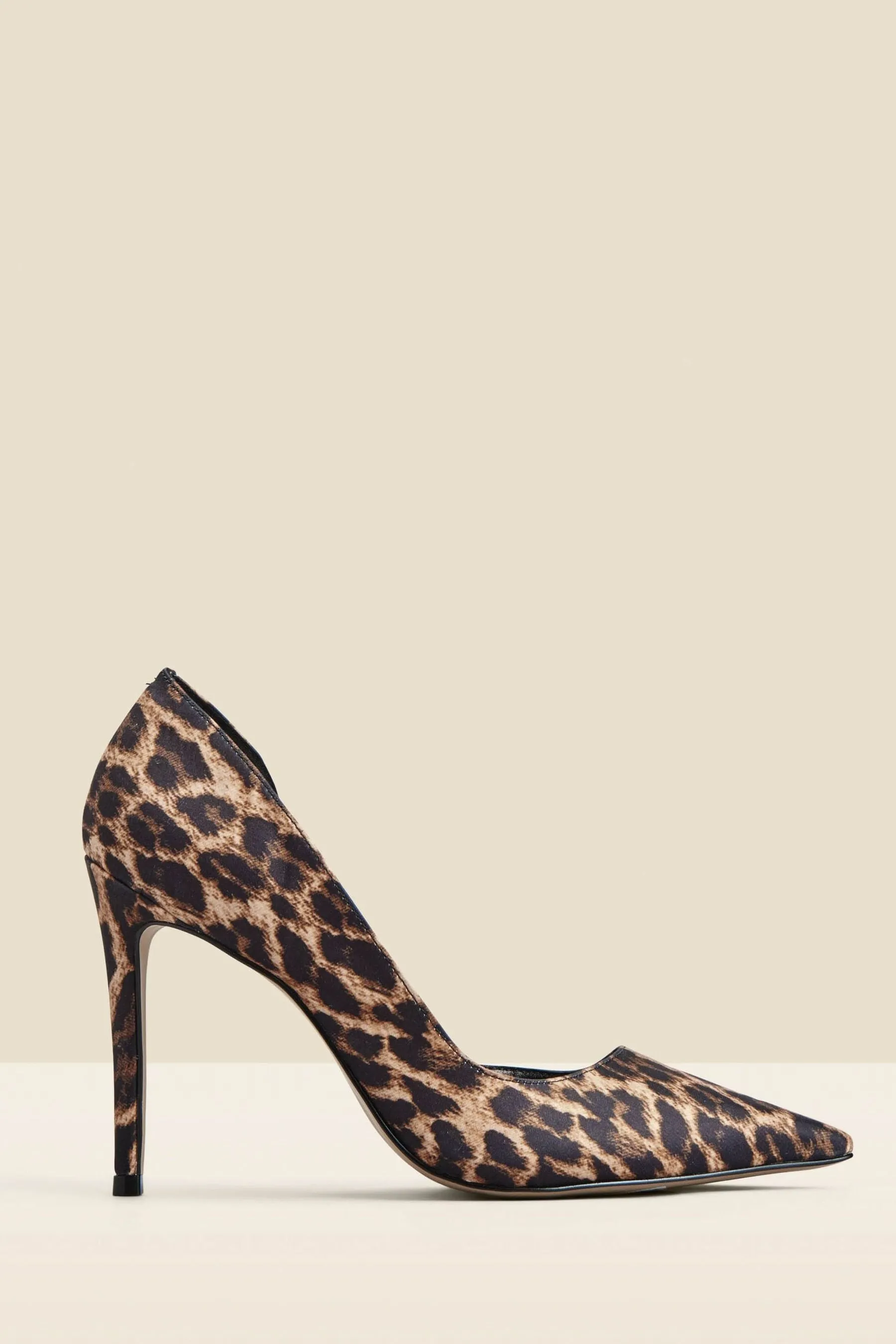 Sosandar - Décolleté con tacco a spillo e cut-out Scarpe