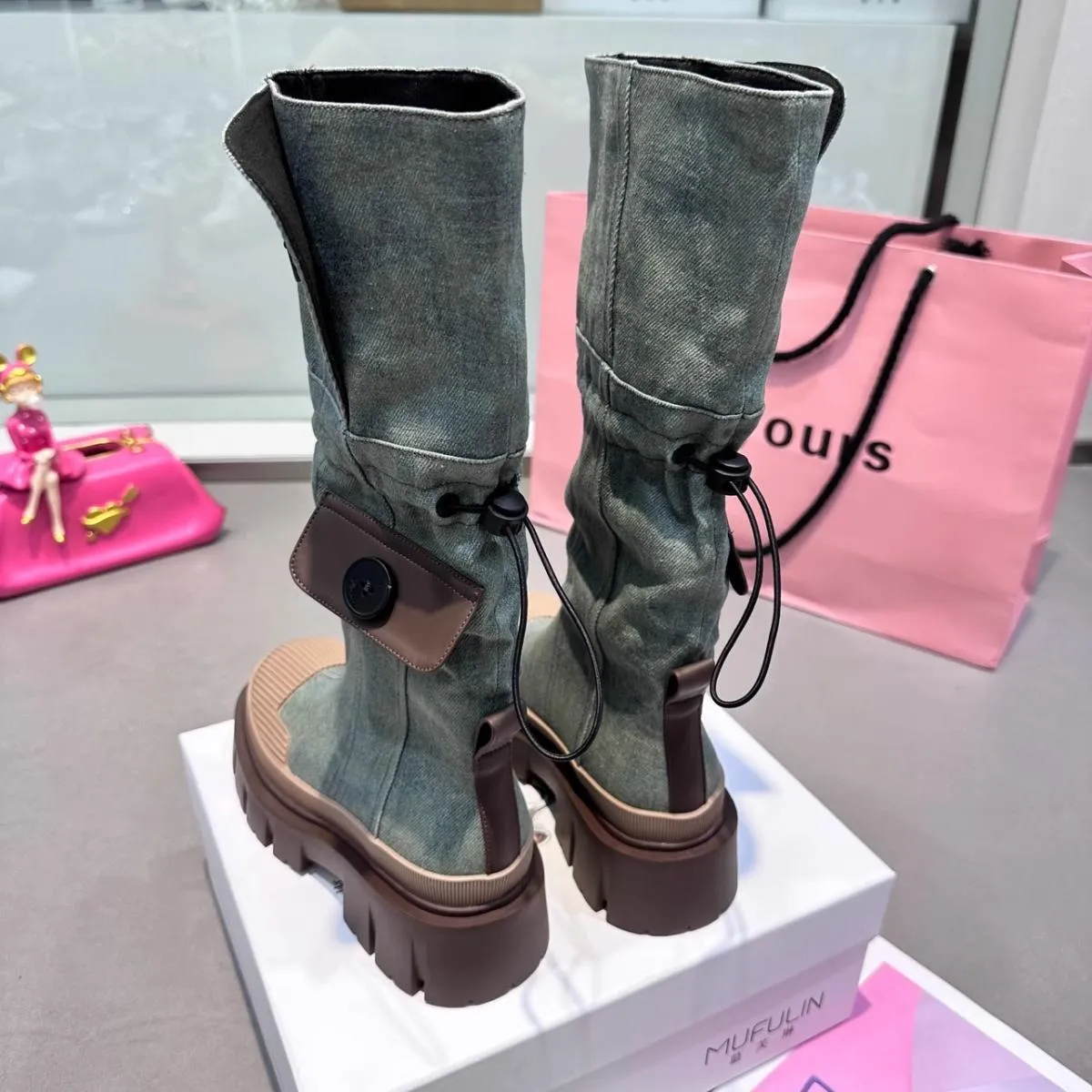 Stivali di jeans da moto a metà polpaccio Stivali da donna punk retrò con plateau grosso Stivali lunghi da donna Slip on Tacchi