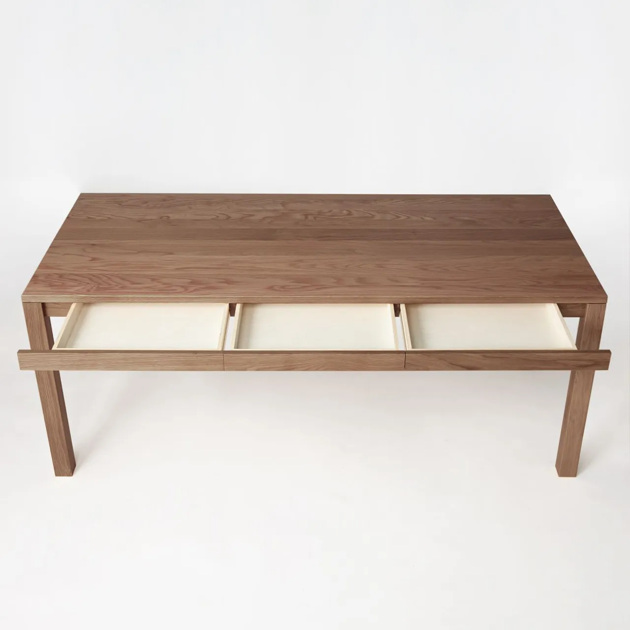 Tavolo in legno di noce naturale 180 cm