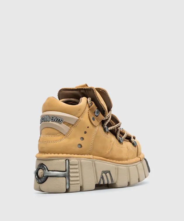 Vetements Stivali in camoscio marrone con logo UE54SN120C